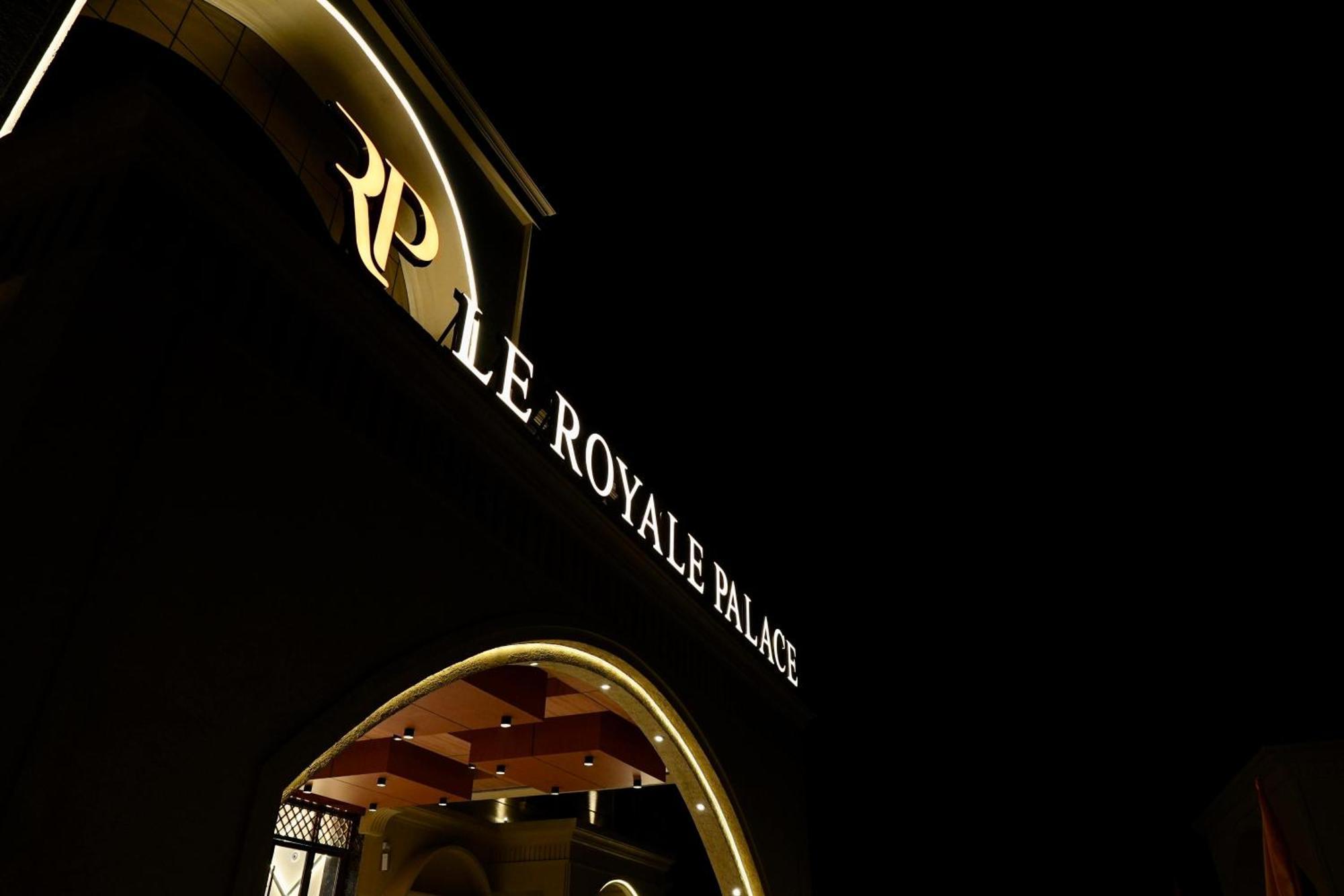 Le Royale Palace Karaikal Exterior foto